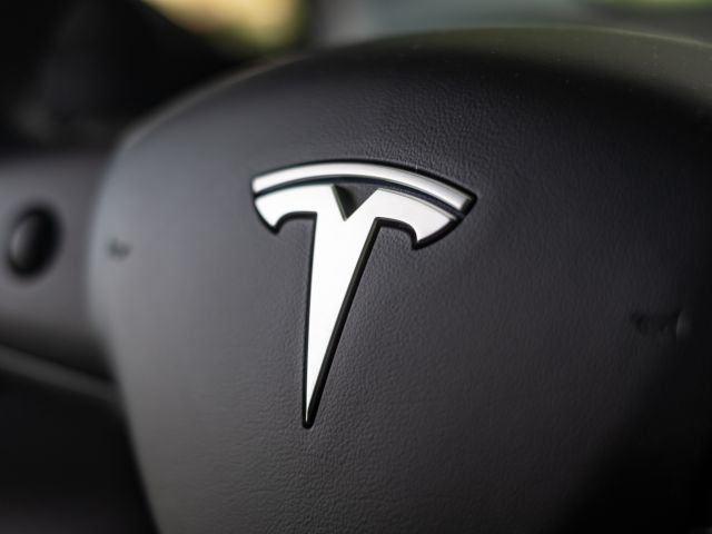 Für Tesla stehen die Zeichen auf Sturm - Bild 1