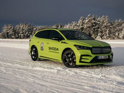 Skoda Enyaq RS iV driftet sich ins Guinness Buch der Rekorde