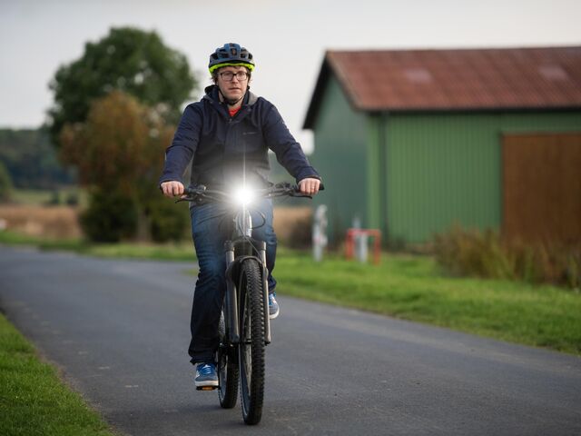 Ratgeber: Mit dem Fahrrad durch die dunkle Jahreszeit - Bild 1