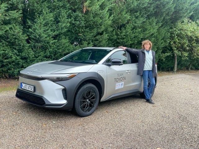 Hoch hinaus mit dem Toyota bZ4X - Bild 1