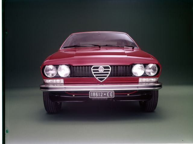 Im Rückspiegel: 70 Jahre Alfa Romeo Giulietta Sprint, 50 Jahre Alfetta GT - Bild 1