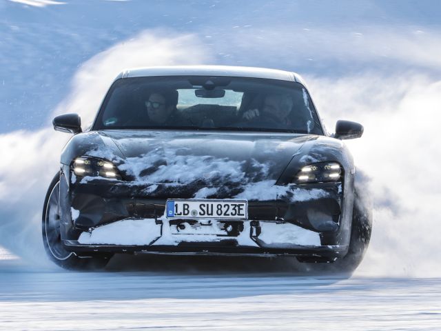 Porsche Taycan auf letzten Erprobungsfahrten - Bild 1