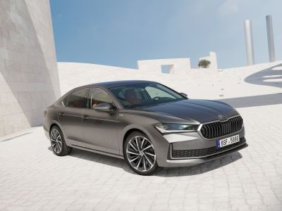 Skoda Superb Limousine startet ab 38.480 Euro
