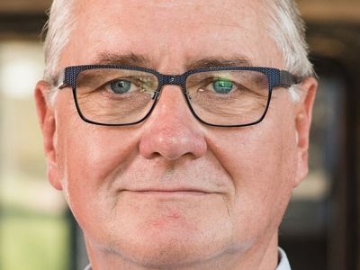 Matthias Doht bekommt den Goldenen Kolben