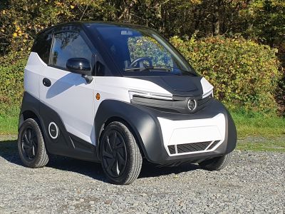 Nissan Silence S04: Schmalspur-Schleicher mit Macken