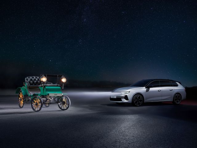 Opel jubiliert auf der Retro Classics Bavaria - Bild 1