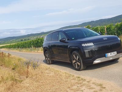 Leichtfüßiger Elektro-Koloss