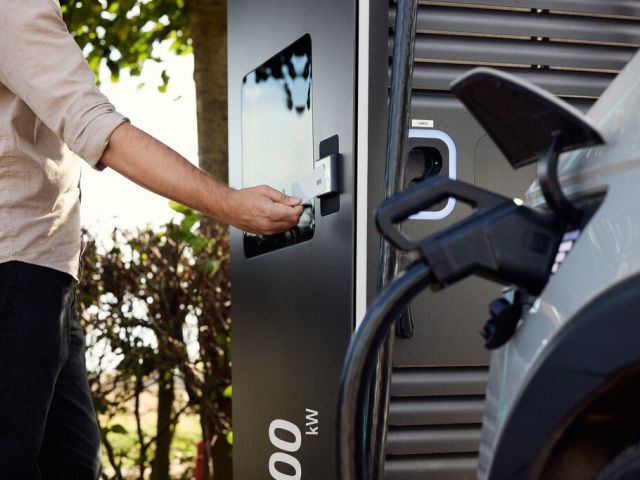 Eon hält den E-Cannonball in Schwung - Bild 1