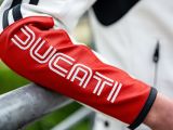 Ducati kleidet zum Jubiläum neu ein  - Bild 5