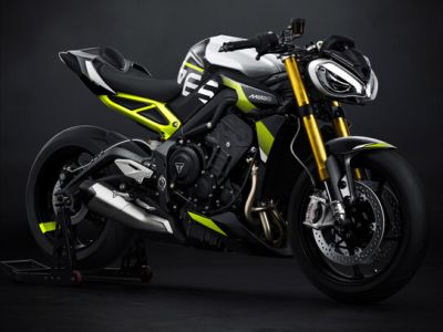Zwei Sonderauflagen der Triumph Street Triple