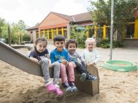 Mazda unterstützt SOS-Kinderdorf