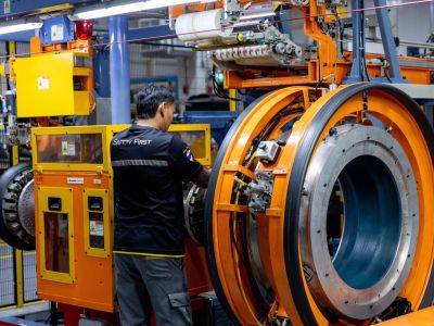 State-of-the-art-Technologie und hohe Automatisierung