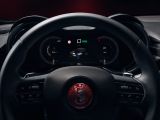 Alfa Romeo bringt Luna Rossa vom Wasser auf die Straße - Bild 6