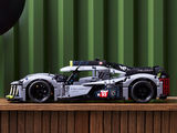 En miniature: Nervenkitzel des Rennsports im Maßstab 1:10 - Bild 3