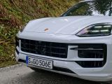 Fahrbericht Porsche Cayenne: Benchmark für sportliche SUV - Bild 14