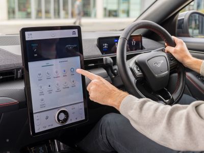 Ford spricht mit Alexa