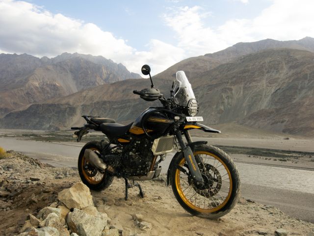 EICMA 2023: Royal Enfield zeigt die Himalayan 450 - Bild 1