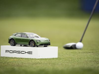 Porsche schlägt in Singapur ab