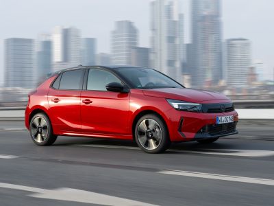 Opel Corsa nun auch als Hybrid
