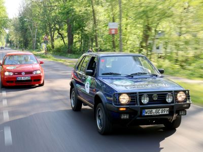 Motoren, Möpse und Malheur