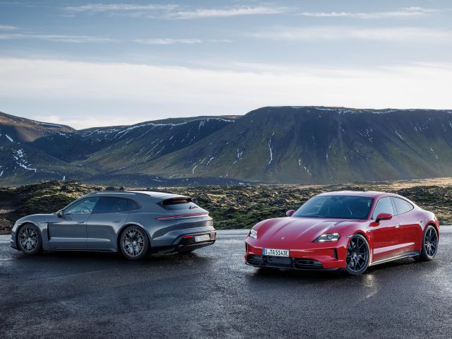 Drei neue Porsche Taycan - Bild 1