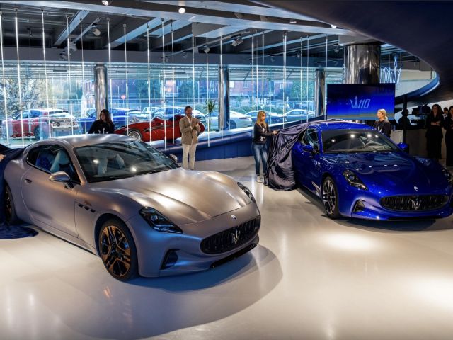 Im Zeichen des Dreizacks - Bild 1