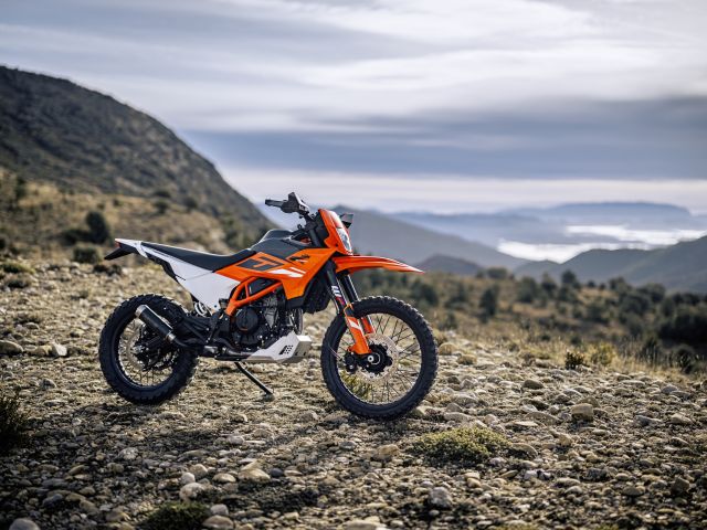KTM 125 und 390 nun auch als Enduro - Bild 1