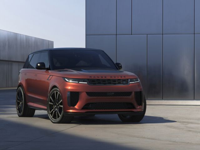 Der Range Rover Sport SV trägt Carbon  - Bild 1