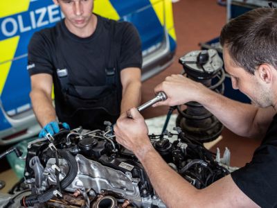 Ratgeber: Runter mit den Kosten fürs Auto und die Reparatur