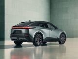 Toyota schickt den C-HR zum Elektriker - Bild 20