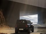 Der Defender wird in Kupfer getaucht - Bild 4