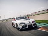 Toyota GR Supra GT4 startet mit synthetischem Kraftstoff  - Bild 2
