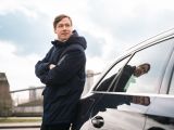 Schauspieler David Kross gibt mit Seat Gas - Bild 4