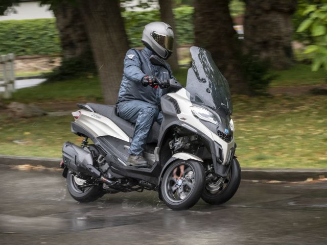 Fahrbericht Piaggio MP3 530 hpe Exclusive: Die Macht auf drei Rädern - Bild 1