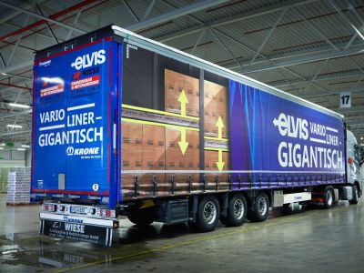 Doppelstockauflieger bietet bis zu 62 Palettenstellplätze