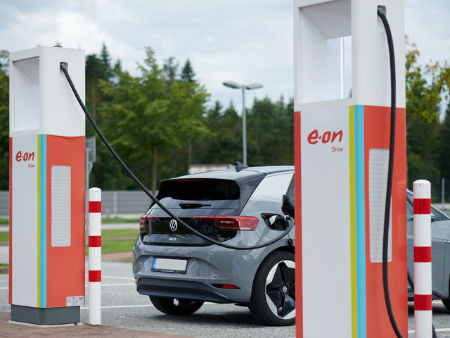 Ratgeber: Mit dem Elektroauto in den Urlaub - Bild 1