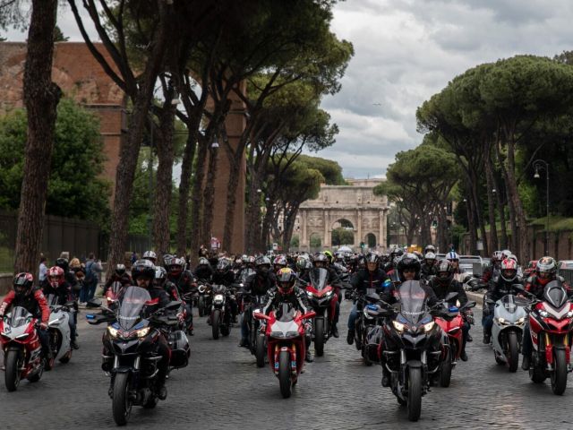 Ducati-Fahrer treffen sich am 6. Mai überall auf der Welt - Bild 1