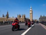 Ducati-Fahrer trafen sich überall auf der Welt - Bild 3