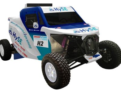 Buggy mit Wasserstoffmotor startet bei der Dakar