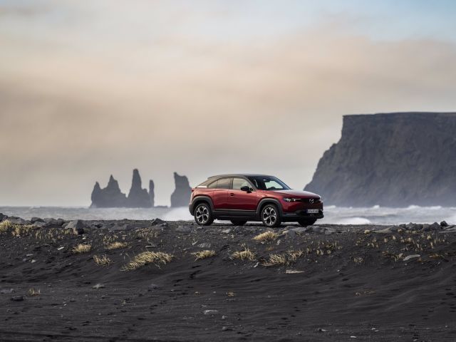 Mit einer Antriebsalternative auf Island - Bild 1