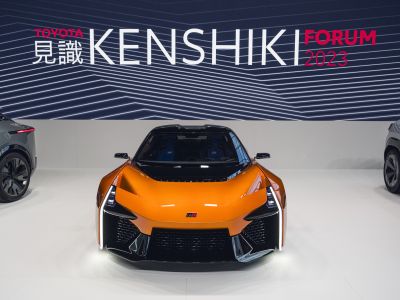 Wo Toyota Tesla kopiert