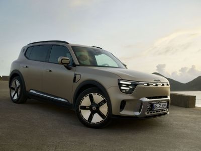 Nummer 5 lebt jetzt als Smart