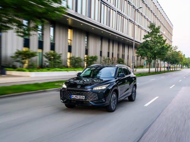 Fahrbericht MG HS: Der Preisbrecher - Bild 1