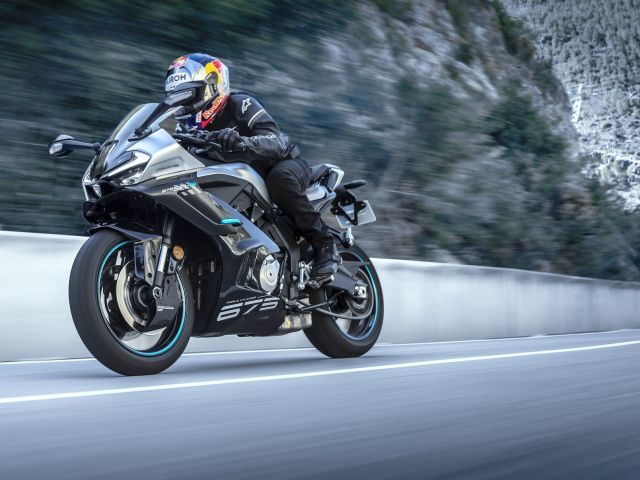 Hans Leeb übernimmt nun auch den Zweirad-Vertrieb - Bild 1