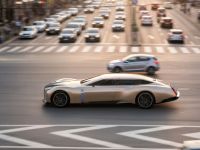 Acht Meter lang, sechs Sitze und über 1000 PS