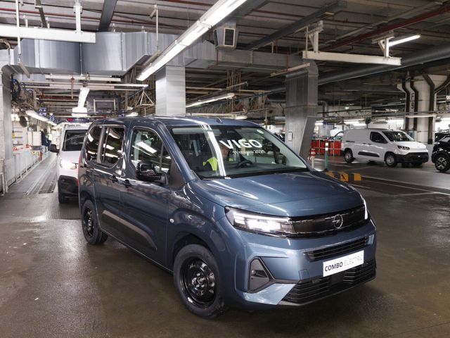 Ein Opel wird in Vigo Millionär - Bild 1