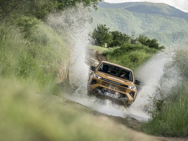 Fahrbericht Toyota Hilux: Fit für die Zukunft - Bild 1