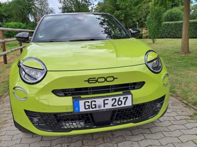 Praxistest Fiat 600 Hybrid Sport: Bella Figura mit dynamischer Note