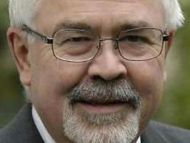 Helmut Becker: Das Auto bleibt Verkehrsmittel Nummer Eins - Bild 1