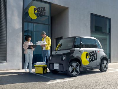 Der Opel Rocks-e wird zum Lieferfahrzeug